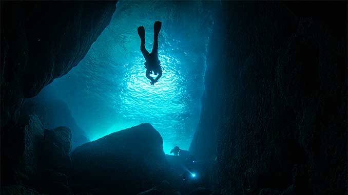 Höhlentauchen Malta by UWW Michael Goldschmidt